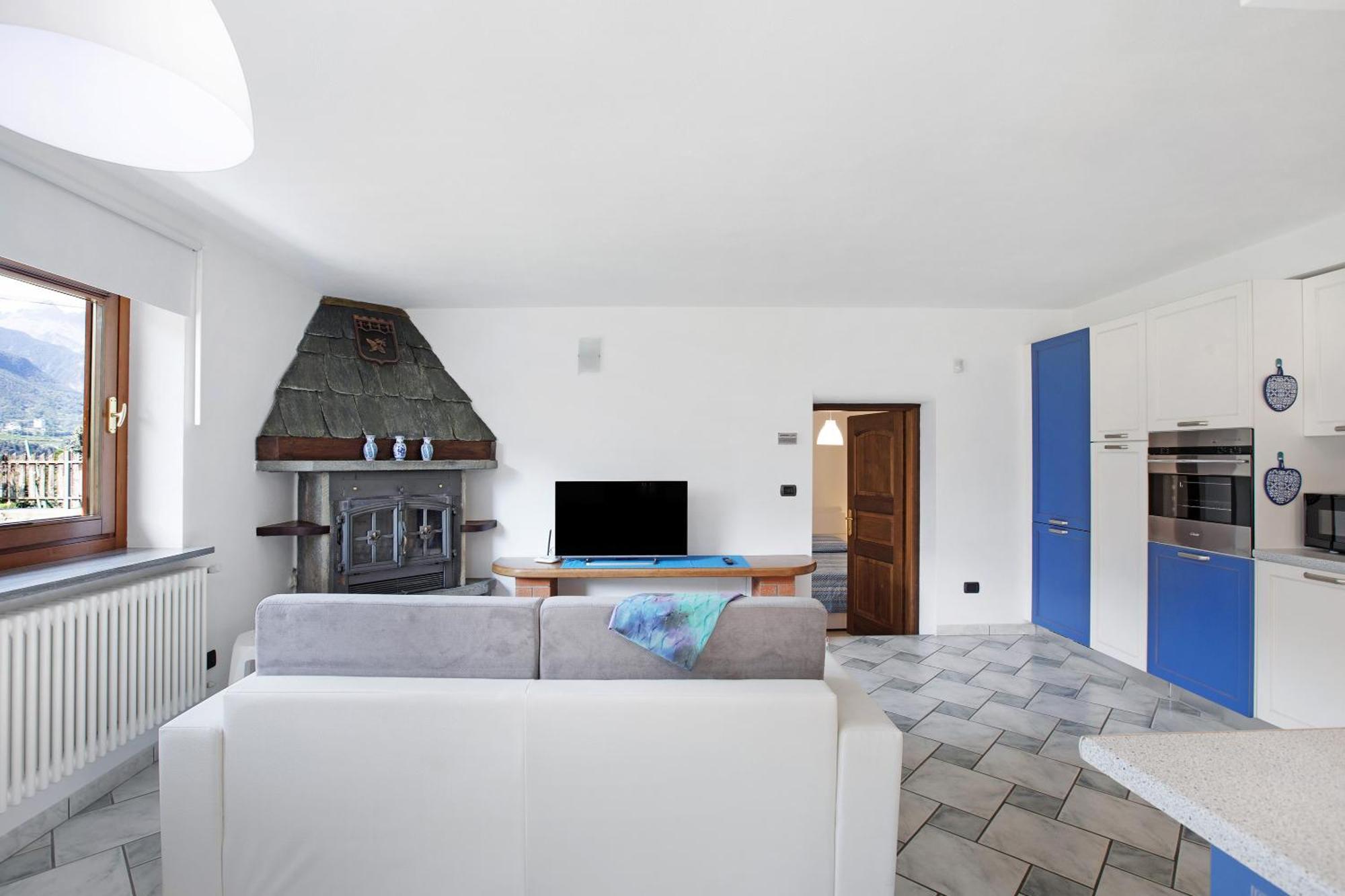 Casa Sabrina - Appartamento Blu Aosta Buitenkant foto